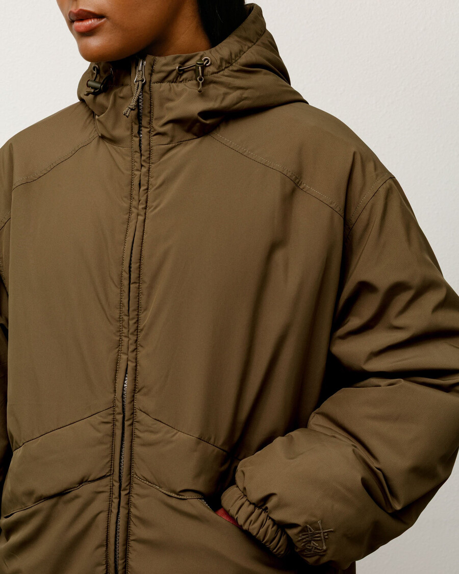 veste à capuche isolée